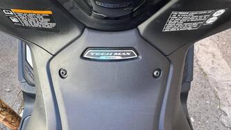 Yamaha T-Max 560 Tech Max (2022 - 24) usata