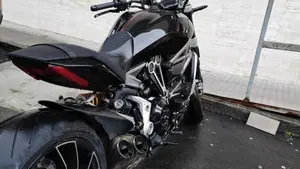 Ducati XDiavel 1262 S (2016 - 20)  (4)