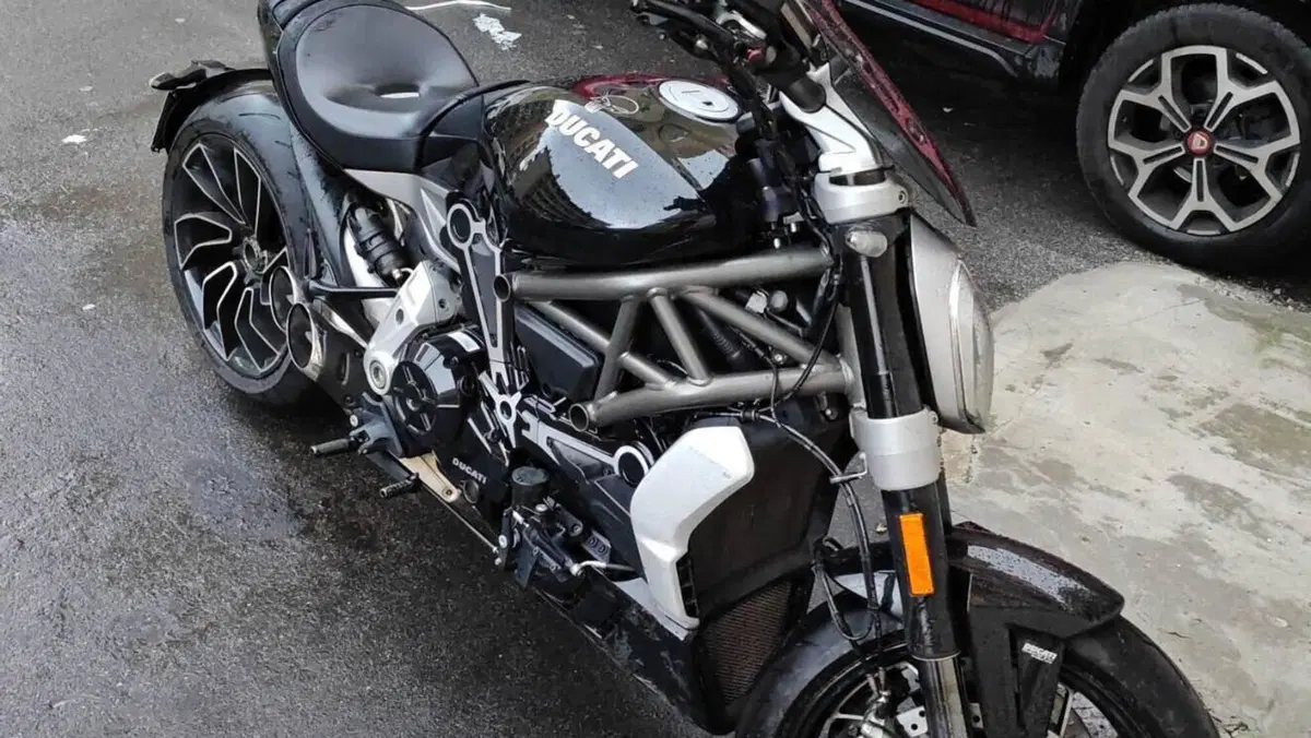 Ducati XDiavel 1262 S (2016 - 20)  (9)