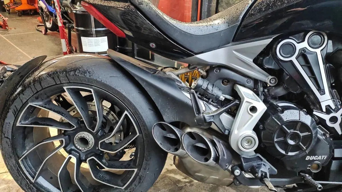 Ducati XDiavel 1262 S (2016 - 20)  (10)