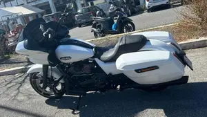 Harley-Davidson Road Glide (2024 - 26)  (4)
