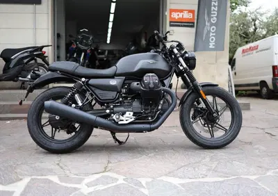 Moto Guzzi V7 Stone (2025 - 26) - Annuncio 9791463