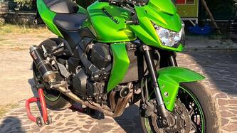Kawasaki Z 750 R (2011 - 14) usata
