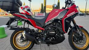 Moto Morini X-Cape 650 Gold Wheels Edition (2022 - 25) 