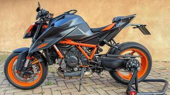 KTM 1290 Super Duke R (2021) usata