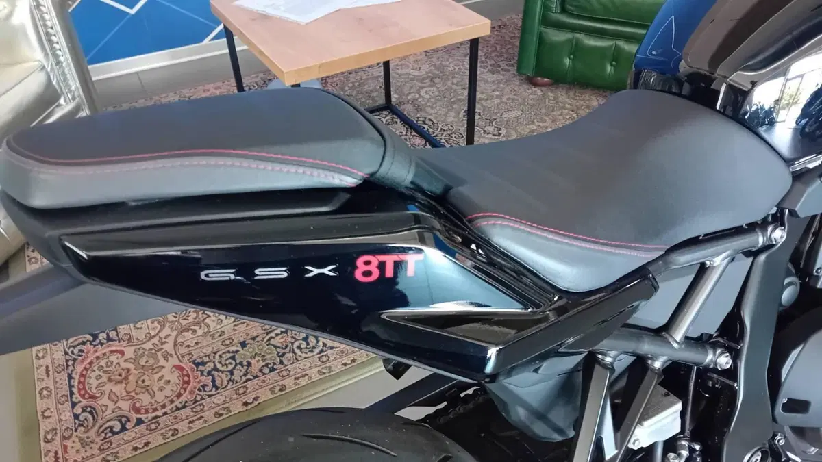 Suzuki GSX-8TT (2025 - 26)  (5)