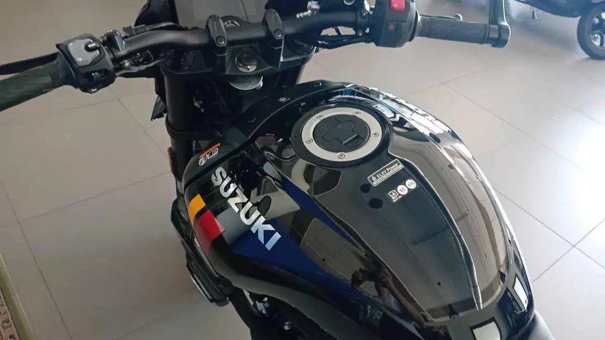 Suzuki GSX-8TT (2025 - 26)  (6)