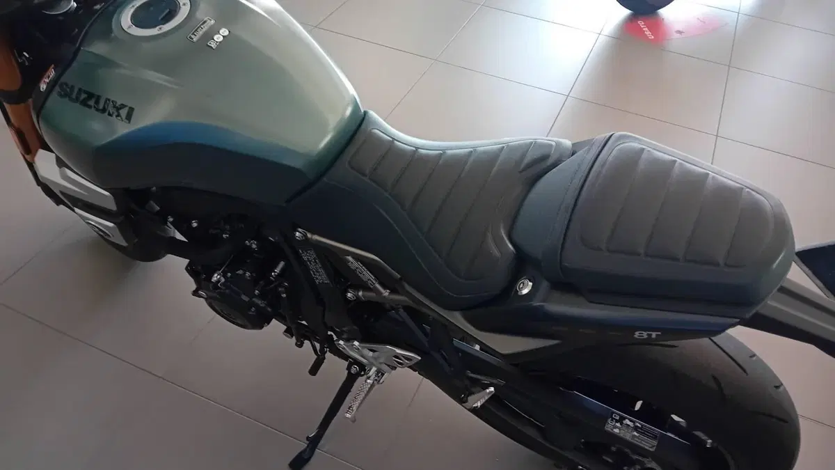 Suzuki GSX-8T (2025 - 26)  (12)