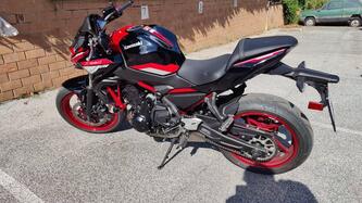 Kawasaki Z 650 (2025) usata