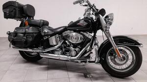 Harley-Davidson 1584 Heritage Classic (2008 - 10) - FLSTC 