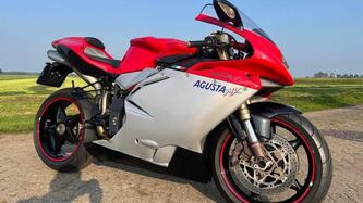 MV Agusta F4 1000 S (2004 - 05) usata