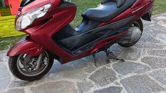 Suzuki Burgman AN 400 (2006 - 07) usata