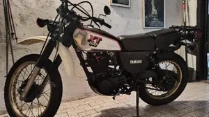 Yamaha   (5)
