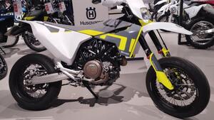 Husqvarna 701 Supermoto (2020) 