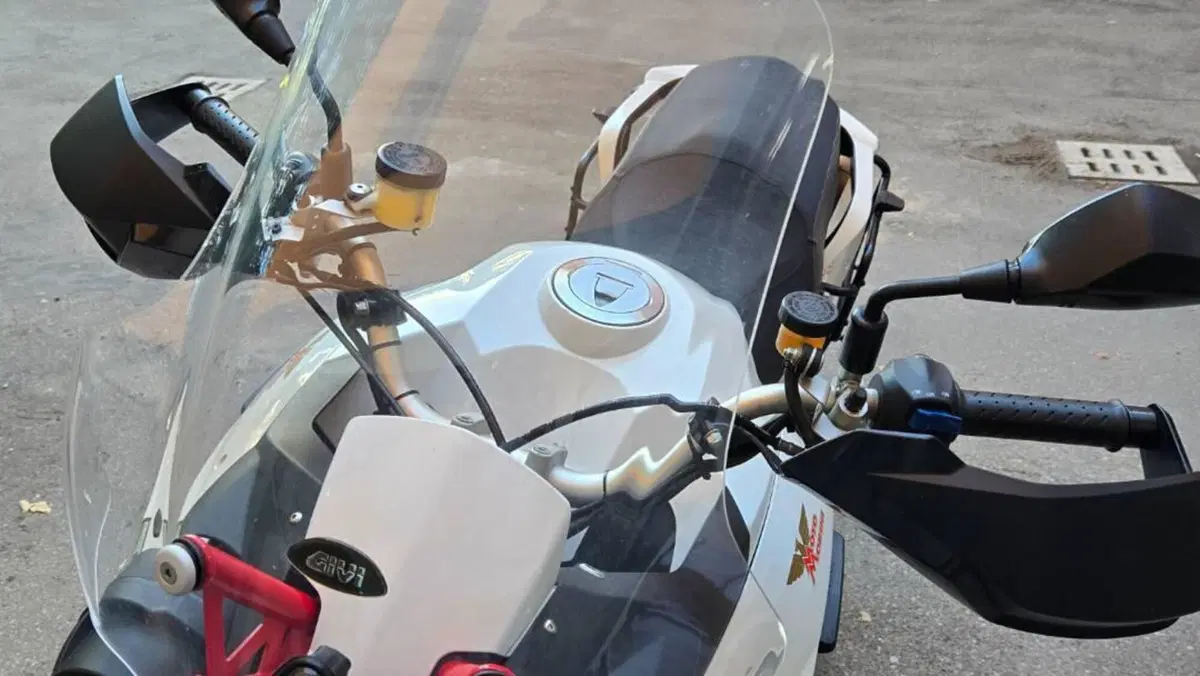Moto Morini Granpasso 1200 (2008 - 11)  (6)