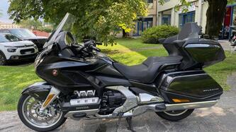 Honda GL 1800 Gold Wing Tour DCT (2021) usata