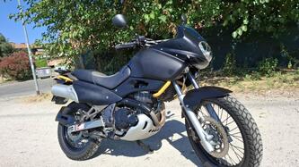 Suzuki XF 650 Freewind (1997 - 03)