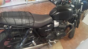 Triumph Street Twin 900 (2016) usata