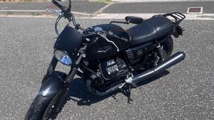 Moto Guzzi V7 III Stone (2017 - 20) 