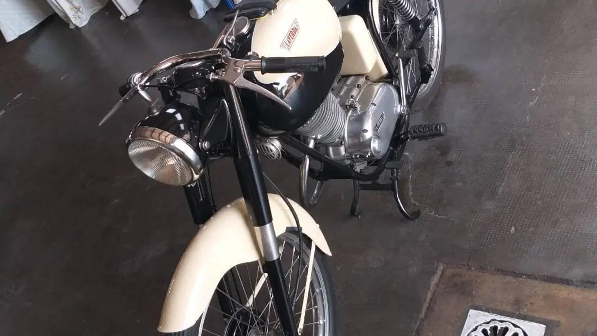 Laverda   (6)
