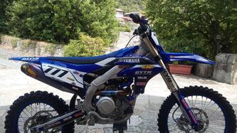 Yamaha YZ 450 F (2023) usata