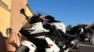 CFMOTO 675SR R (2025) 
