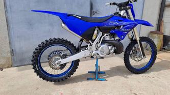 Yamaha YZ 250 (2022) usata