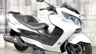 Suzuki Burgman AN 400 Lux (2012 - 16)