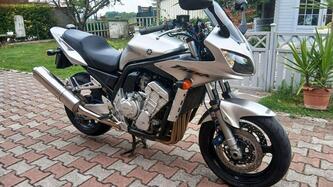 Yamaha FZS 1000 Fazer usata