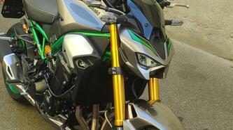 Kawasaki Z 900 SE Performance (2025) usata