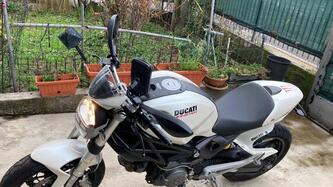 Ducati Monster 696 ABS (2009 - 14)