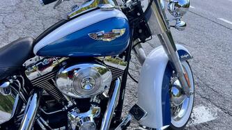 Harley-Davidson 1450 Deluxe (2005 - 06) - FLSTNI