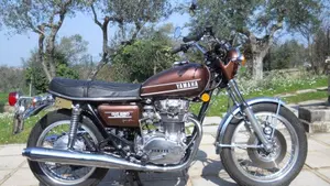 Yamaha   (12)