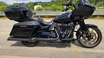 Harley-Davidson Road Glide ST (2022 - 23) usata