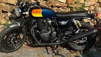Royal Enfield Interceptor 650 (2021 - 25)