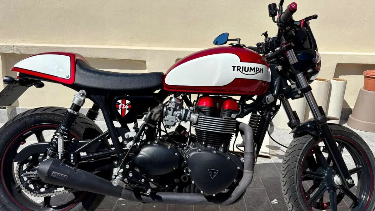 Triumph Bonneville (2007 - 16)  (4)