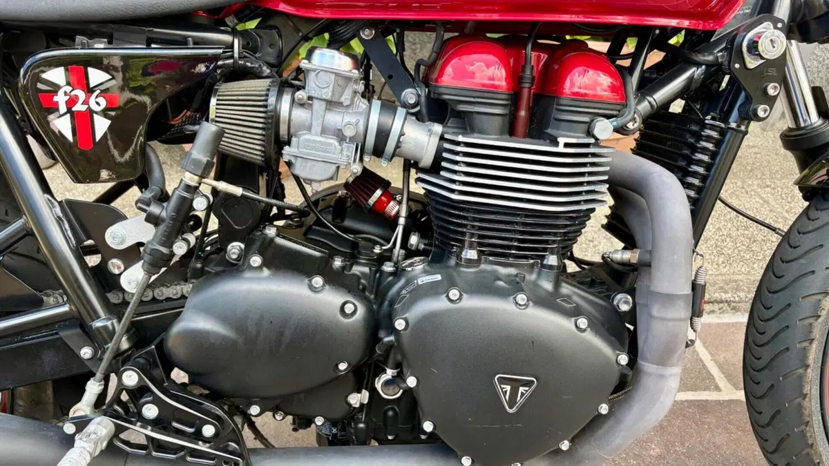 Triumph Bonneville (2007 - 16)  (13)