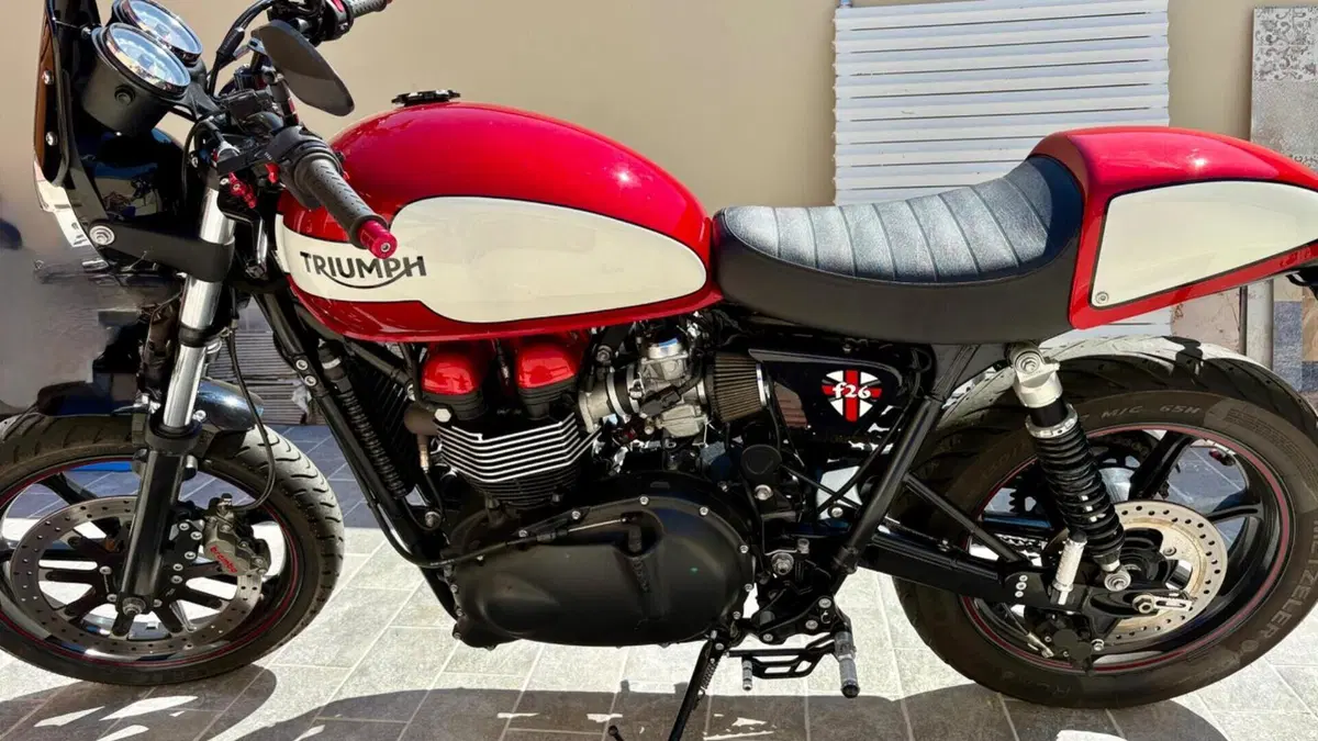 Triumph Bonneville (2007 - 16)  (19)
