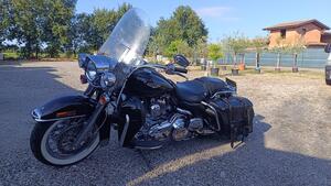 Harley-Davidson 1800 Road King (2007) - FLHRSE 
