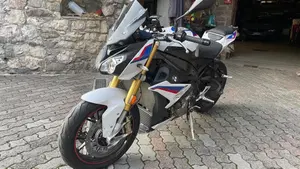 Bmw S 1000 R (2021 - 24)  (6)