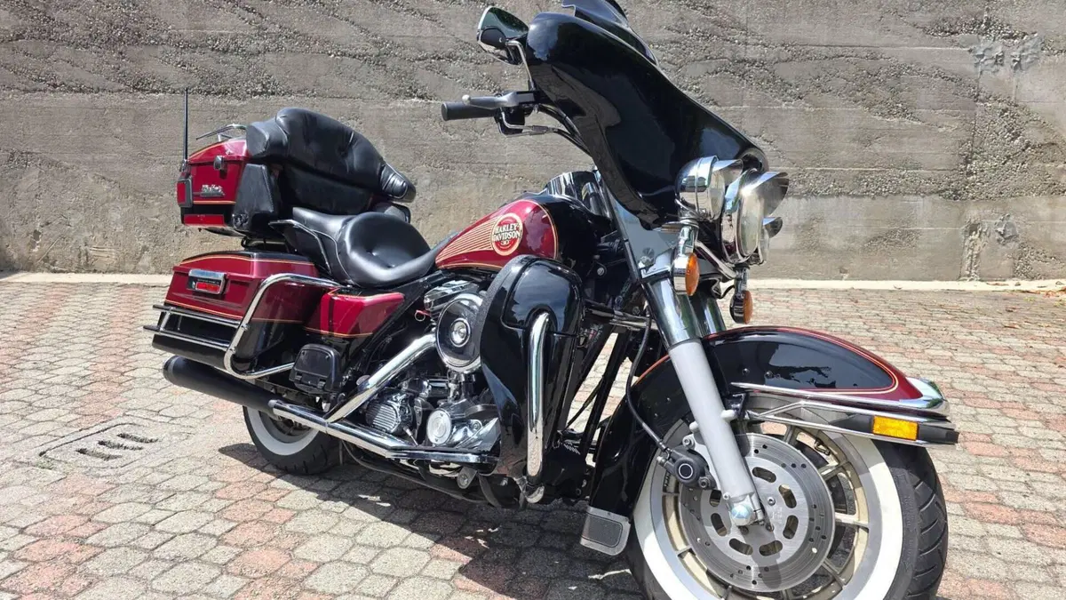 Harley-Davidson 1340 Electra Glide Ultra Classic (1994 - 98) - FLHTCU  (2)