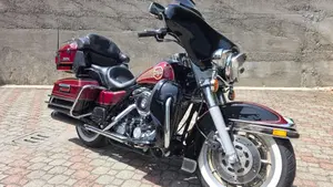 Harley-Davidson 1340 Electra Glide Ultra Classic (1994 - 98) - FLHTCU  (2)