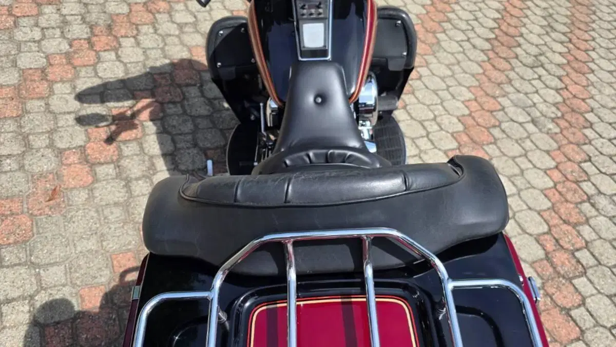 Harley-Davidson 1340 Electra Glide Ultra Classic (1994 - 98) - FLHTCU  (9)