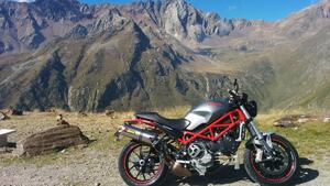 Ducati Monster S4R Testastretta 