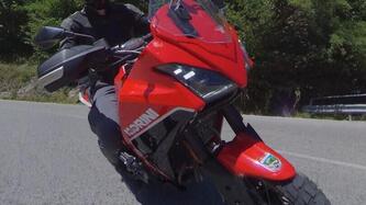 Moto Morini X-Cape 650 Gold Wheels Edition (2022 - 25) usata