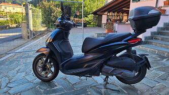Piaggio Beverly 300 S ABS-ASR (2021 - 25) usata