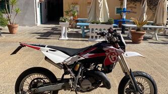 Husqvarna SM 125 S (2006) usata