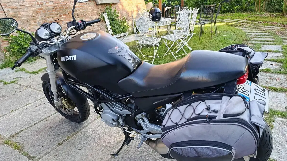 Ducati Monster 620 I.E. Dark (2002)  (2)