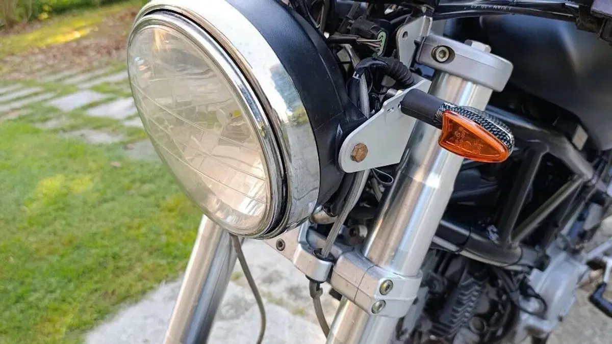 Ducati Monster 620 I.E. Dark (2002)  (6)
