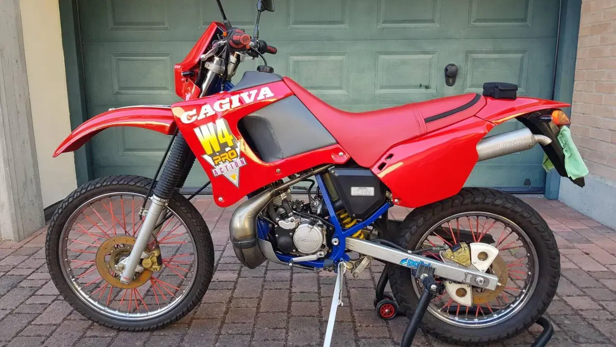 Cagiva W4 50 